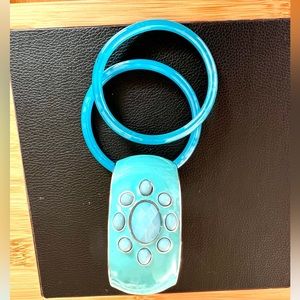 Costume Bracelet Lot Blue Enamel Clamper Two Blue Glass Bangles